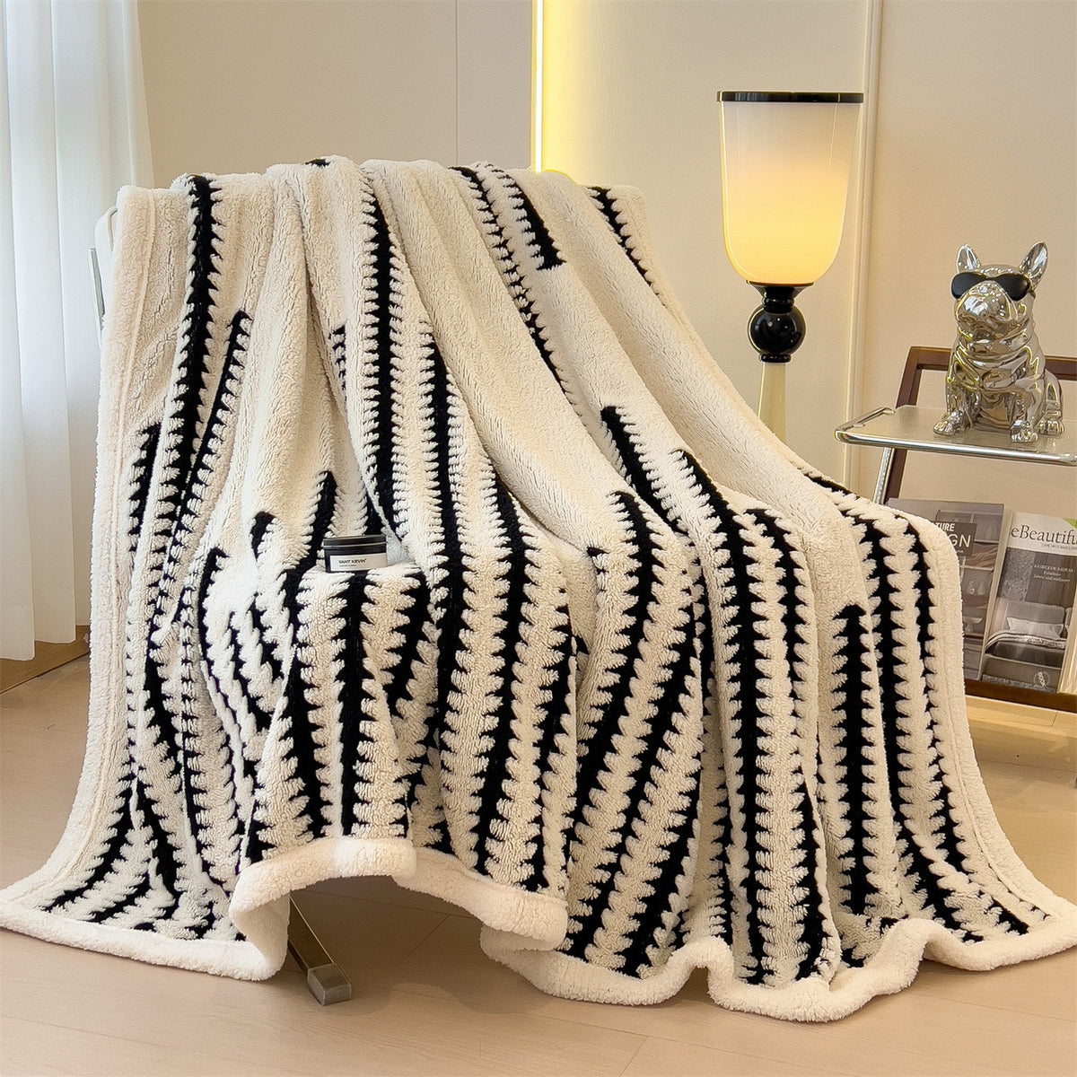 Class A Double Layer Plush Blanket Thickened Cationic Fleece With Sherpa Lining For Winter Warmth And Bedding Use